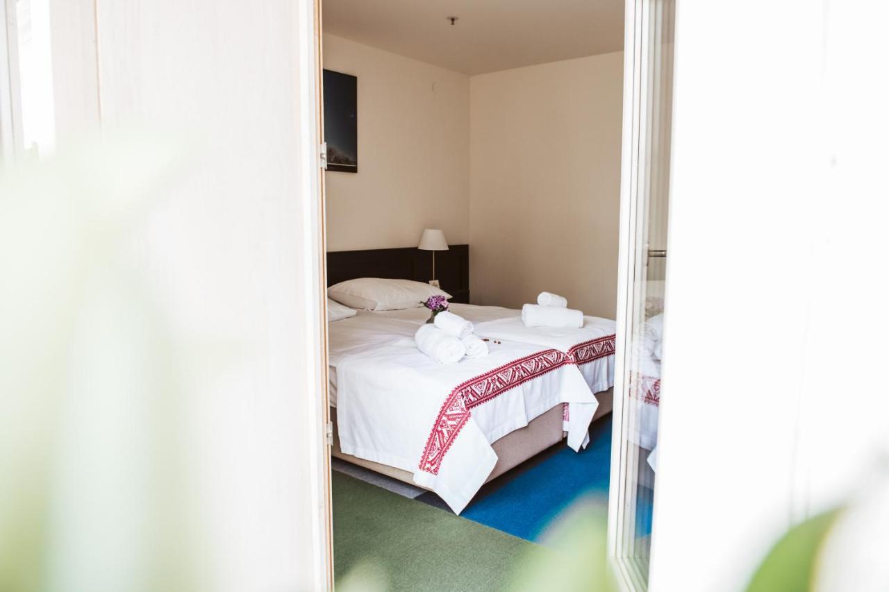Bed and Breakfast Dvorac Jankovic Suhopolje Екстер'єр фото