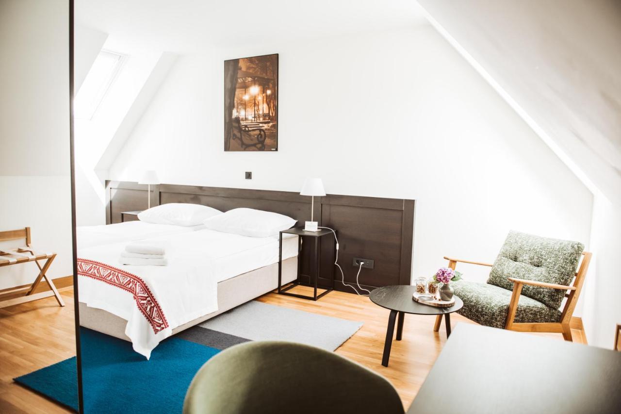 Bed and Breakfast Dvorac Jankovic Suhopolje Номер фото
